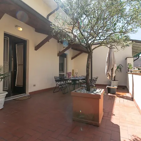 Unika House ليكو