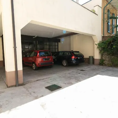 Unika House * 레코