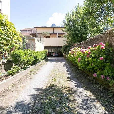 Unika House 아파트