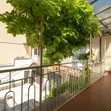 Unika House Apartament Lecco