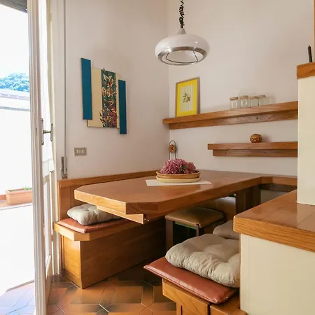 Unika House Apartament Lecco