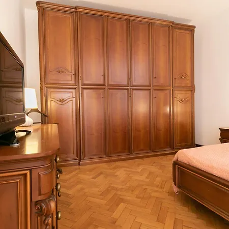 Unika House Lägenhet Lecco