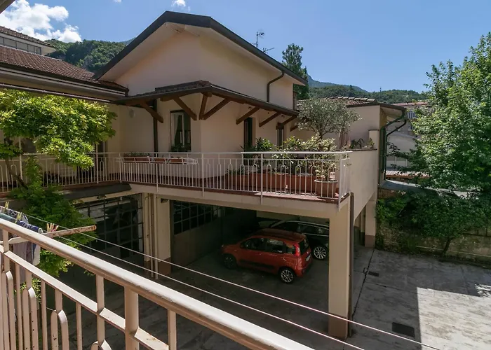 Unika House 公寓 *